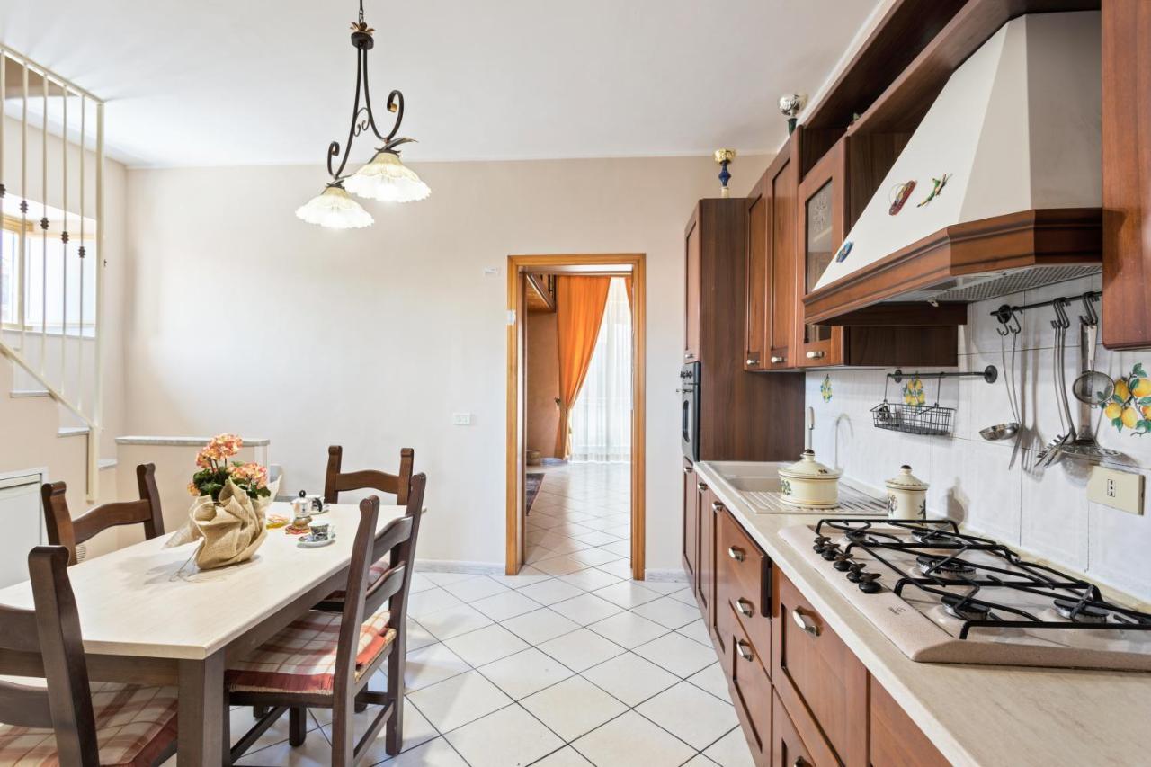 Castello Ursino Balcony Apartment Catania Exterior photo