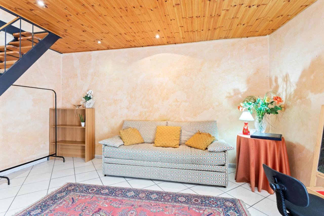Castello Ursino Balcony Apartment Catania Exterior photo